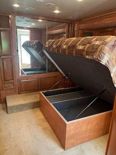 Used 2010 Newmar Ventana 4386