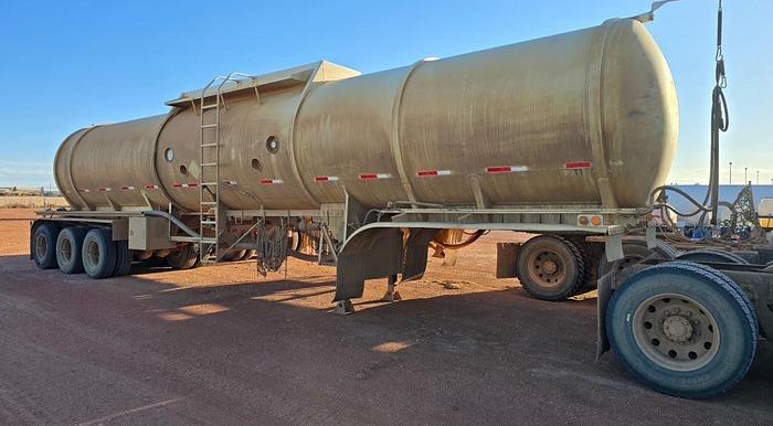 Used 1996 Beal Trailer