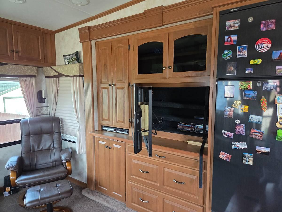 Used 2009 Glendale Titanium 30E35SA