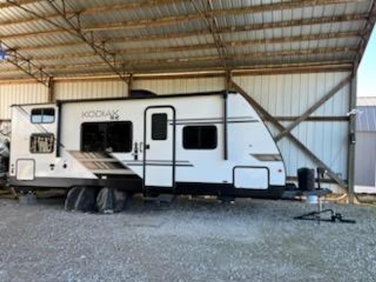 Used 2022 Dutchman Kodiak SE 22SBH Travel Trailer