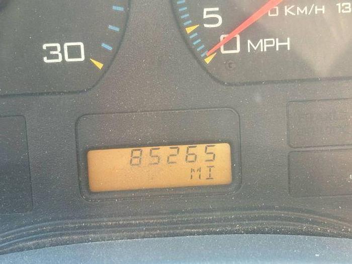 Used 2003 INTERNATIONAL 4200 VT365