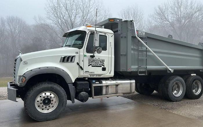 Used 2015 MACK GRANITE GU713
