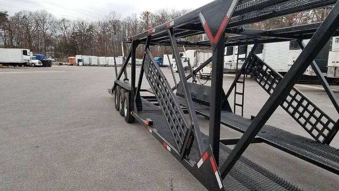 Used 2001 Car Carrier Hauler Tractor-Trailer