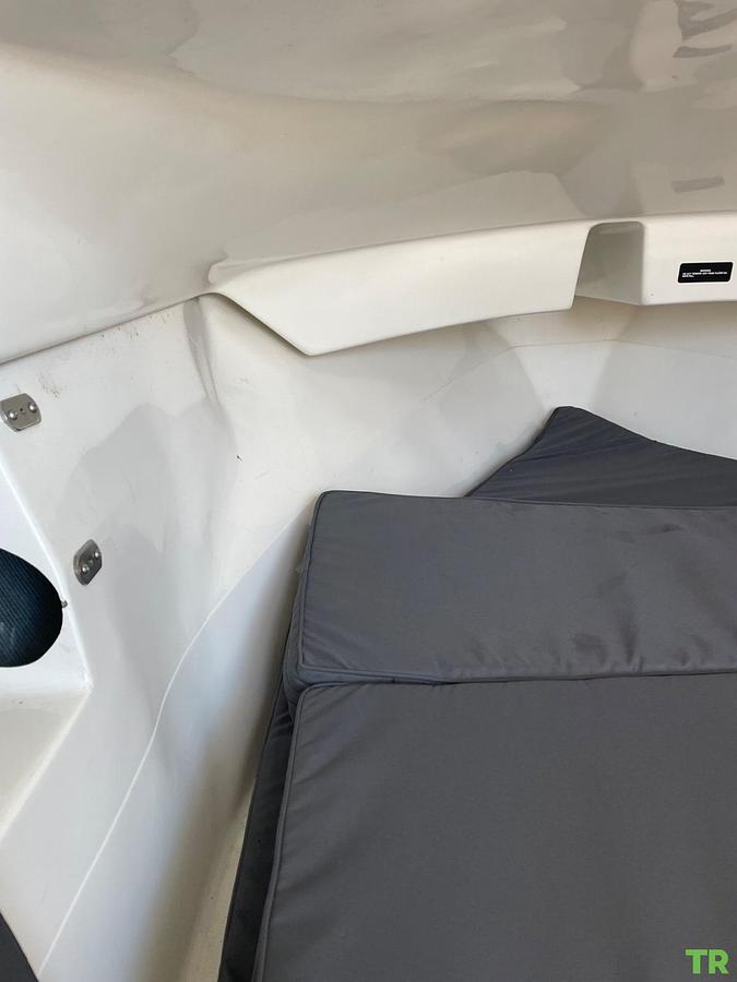 Used 1992 MacGregor M19 Sailboat