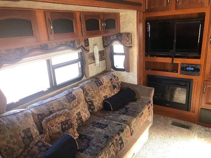 Used 2012 Keystone Cougar 331MKS Fifth Wheel