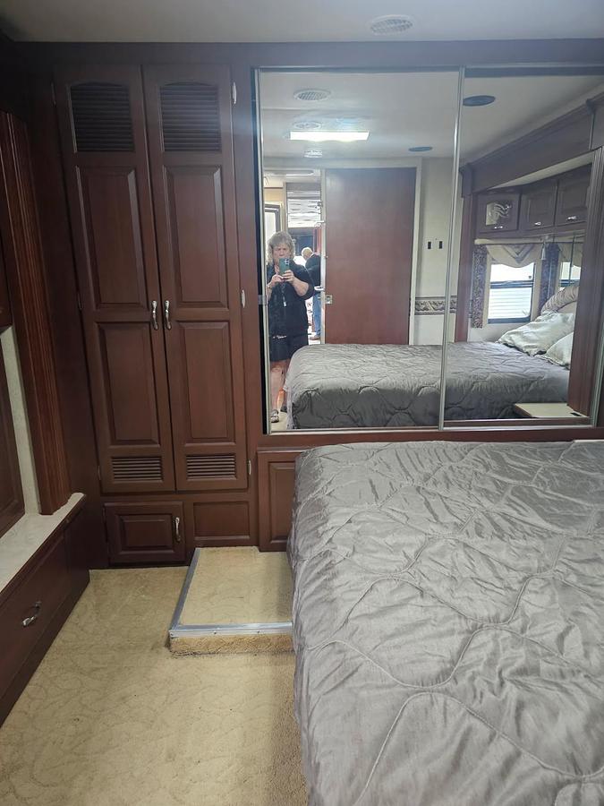 Used 2007 Newmar Kountry Star 3910