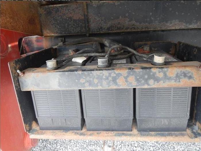 Used 1992 Ford L9000 With Mounted On 1992 IMT 13034 Knuckle Boom Crane