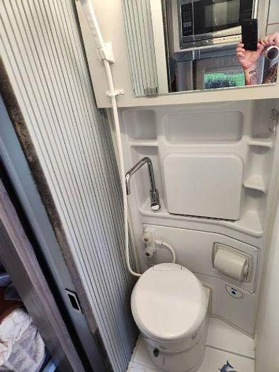 Used 2022 Thor Tellaro 20A