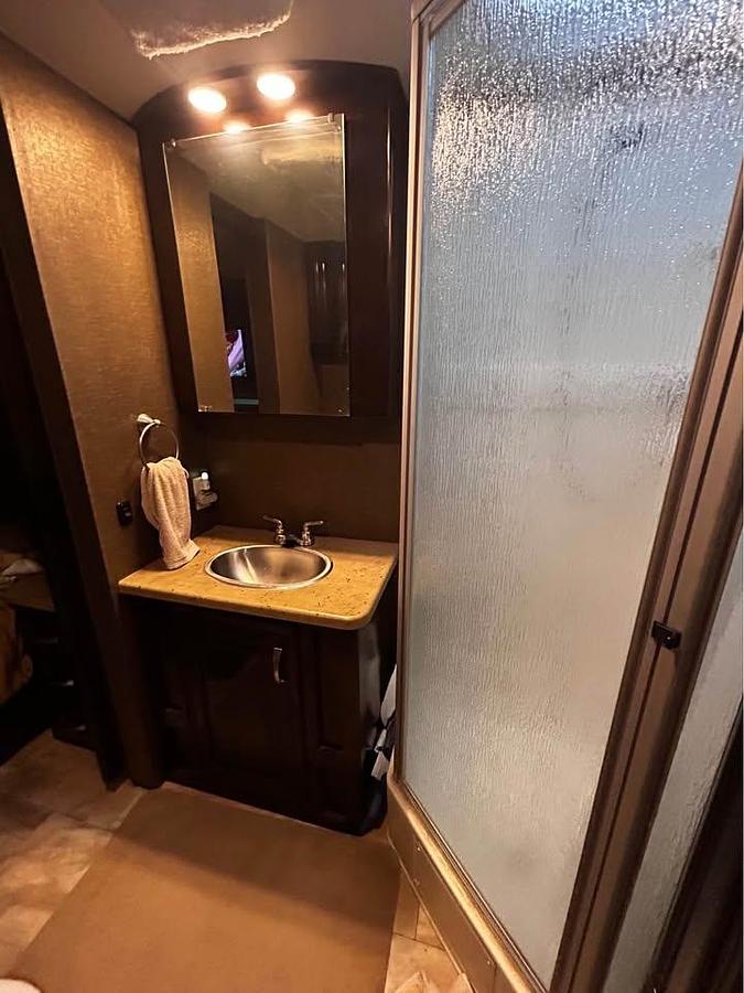 Used 2016 Thor Motor Coach 37KT