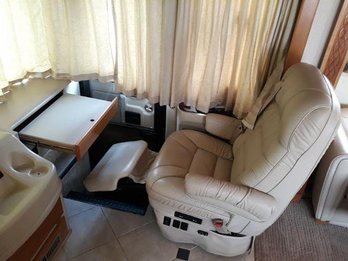 Used 2004 Monaco Executive 40PBT