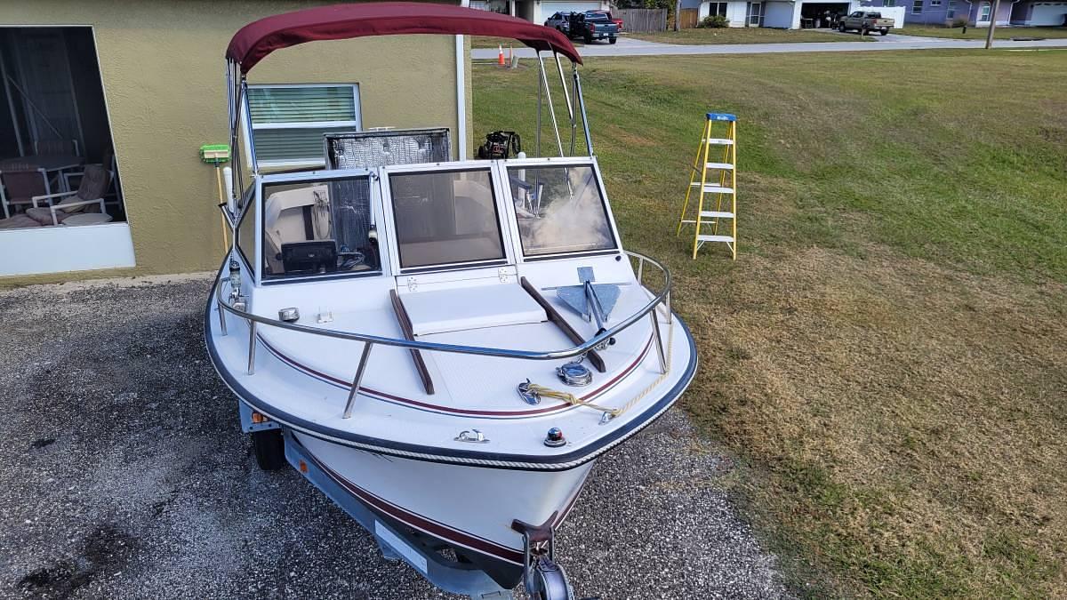 Used 1990 Shamrock VS20