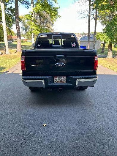 Used 2011 Ford Super Duty F-250 SRW Lariat