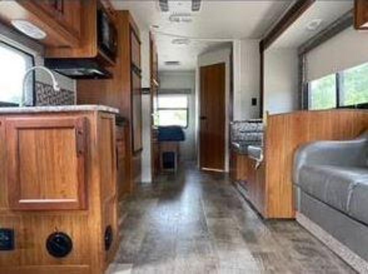 Used 2017 Jayco Redhawk 26X1 Class C Motorhome