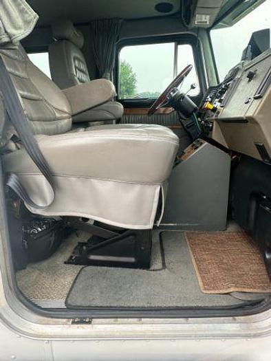 Used 2000 Peterbilt 330 Business Class Custom Schwalb Stretch Hauler