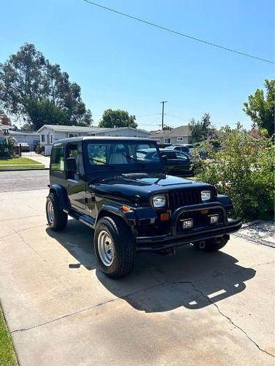 Used 1995 Jeep Wrangler SE