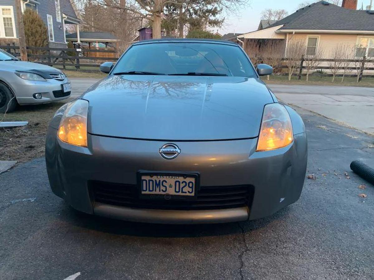 Used 2004 Nissan 350Z Roadster Convertible