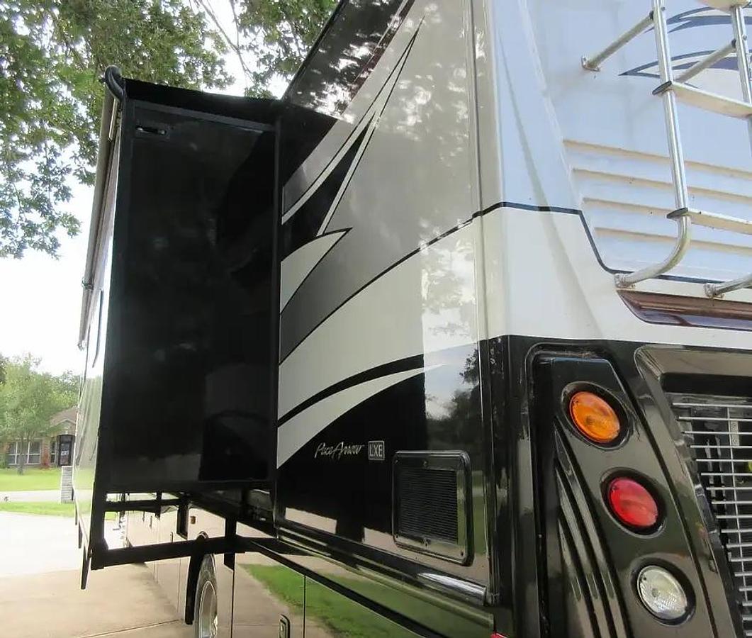 Used 2017 Fleetwood Pace Arrow LXE 38K Class A Motorhome