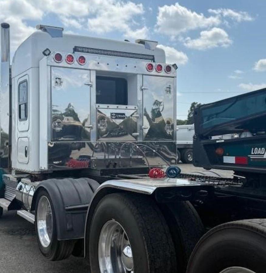 Used 2019 KENWORTH T800