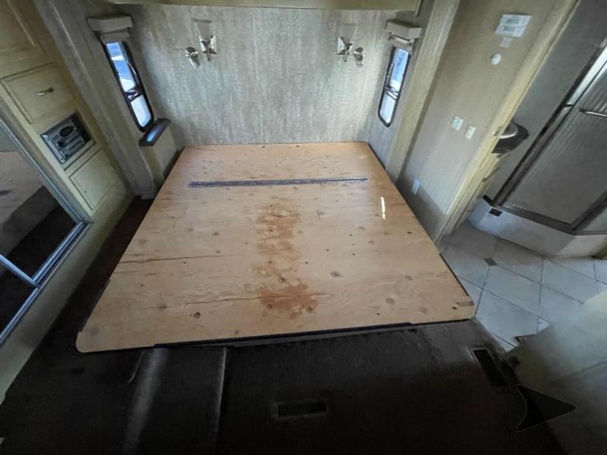 Used 2007 Coachmen RV Sportscoach Legend 40QS Class A Motorhome