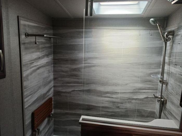 Used 2019 Jayco Pinnacle 36KPTS