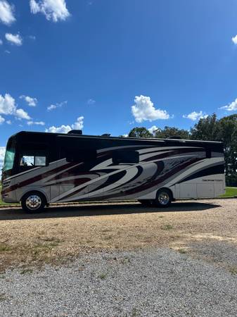 Used 2019 Forest River Georgetown Ds 369xl