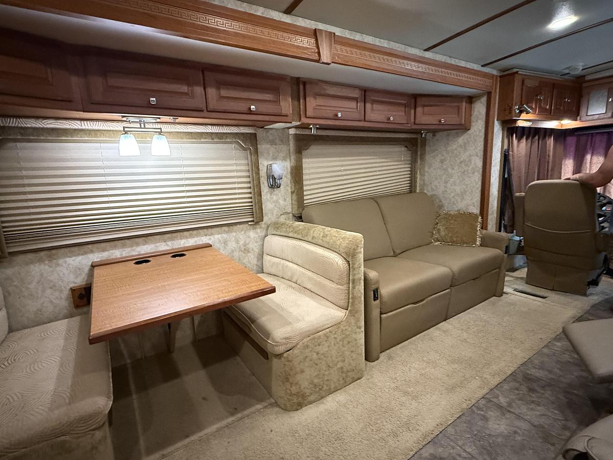 Used 2009 Winnebago Journey 39Z