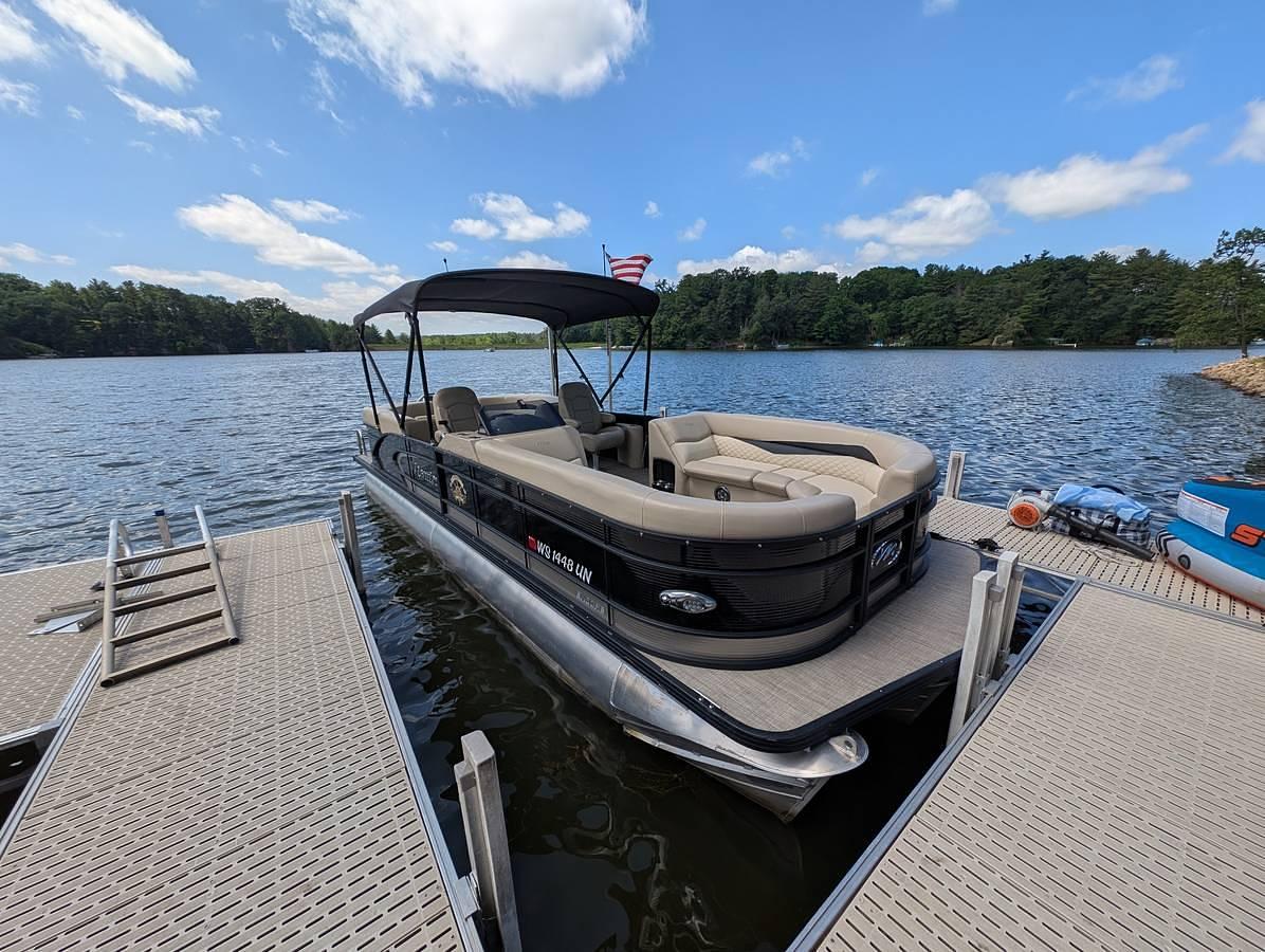 Used 2022 Encore RF SHOP Manitou Tritoon Boat