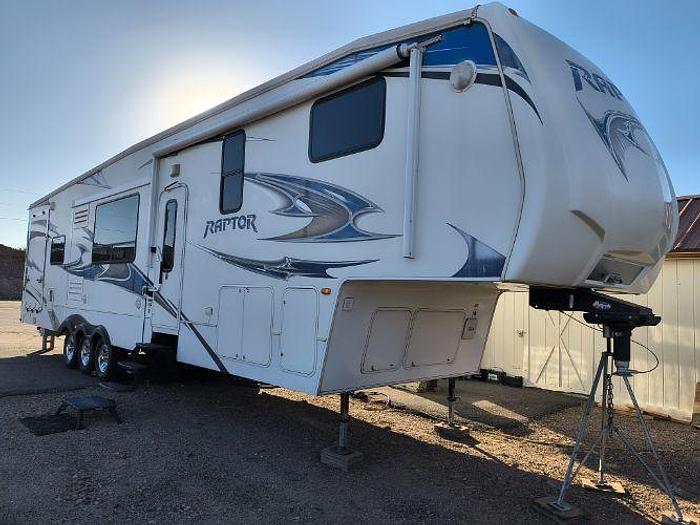 Used 2011 Keystone Raptor 400RBG