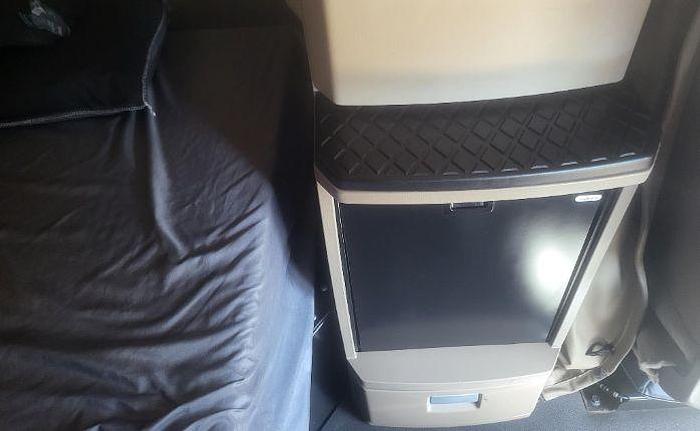 Used 2015 KENWORTH T680