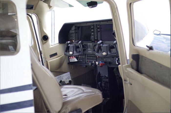 Used 2005 CESSNA 182T Skylane