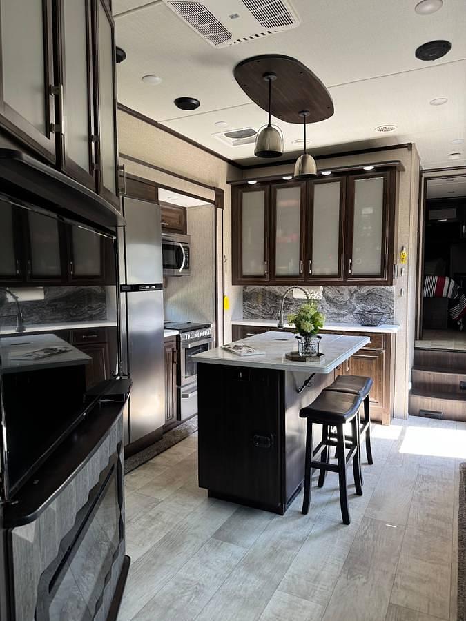 Used 2020 Grand Design Momentum 381M Toy Hauler'