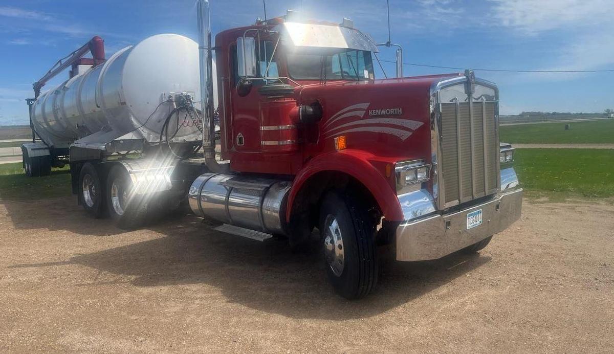 Used 1989 Kenworth W900