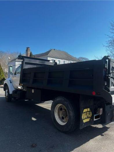 Used 2000 Ford F650 XLT