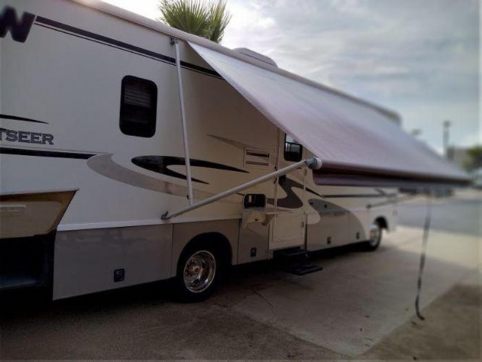 Used 2005 Winnebago SIGHTSEER