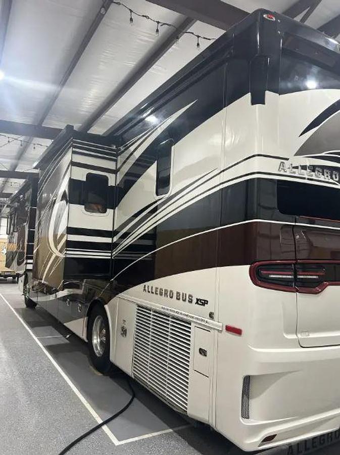 Used 2021 Tiffin Motorhomes ALLEGRO BUS 40 IP Class A Motorhome