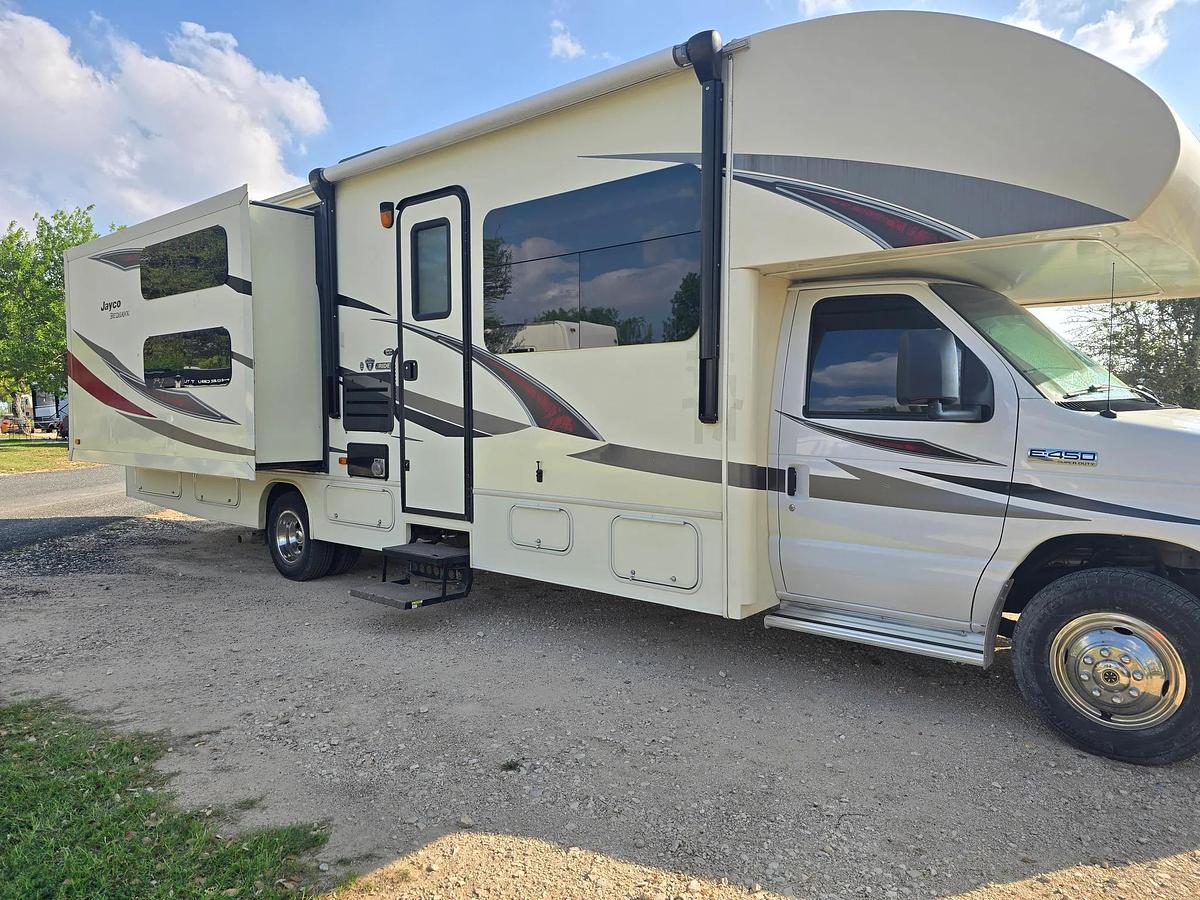 Used 2018 Jayco Redhawk 31XL