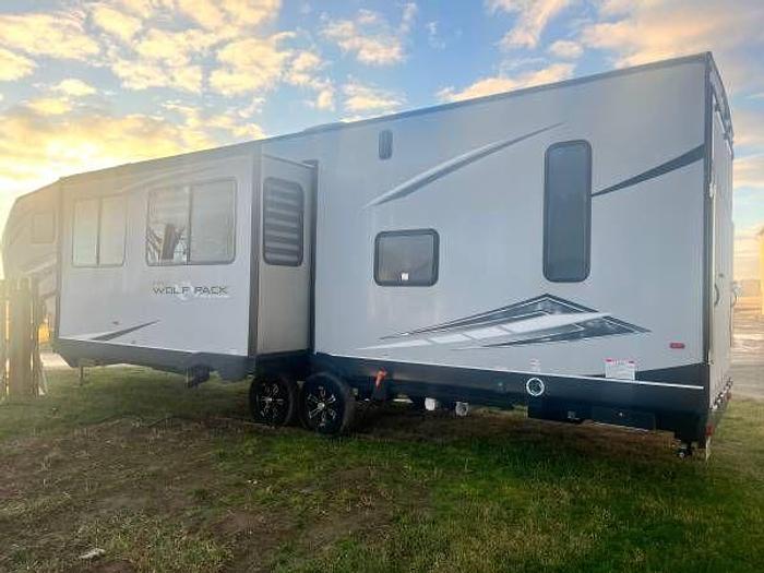 Used 2022 Cherokee Wolfpack 315 Pack 12