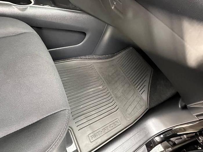 Used 2019 Nissan Pathfinder SV