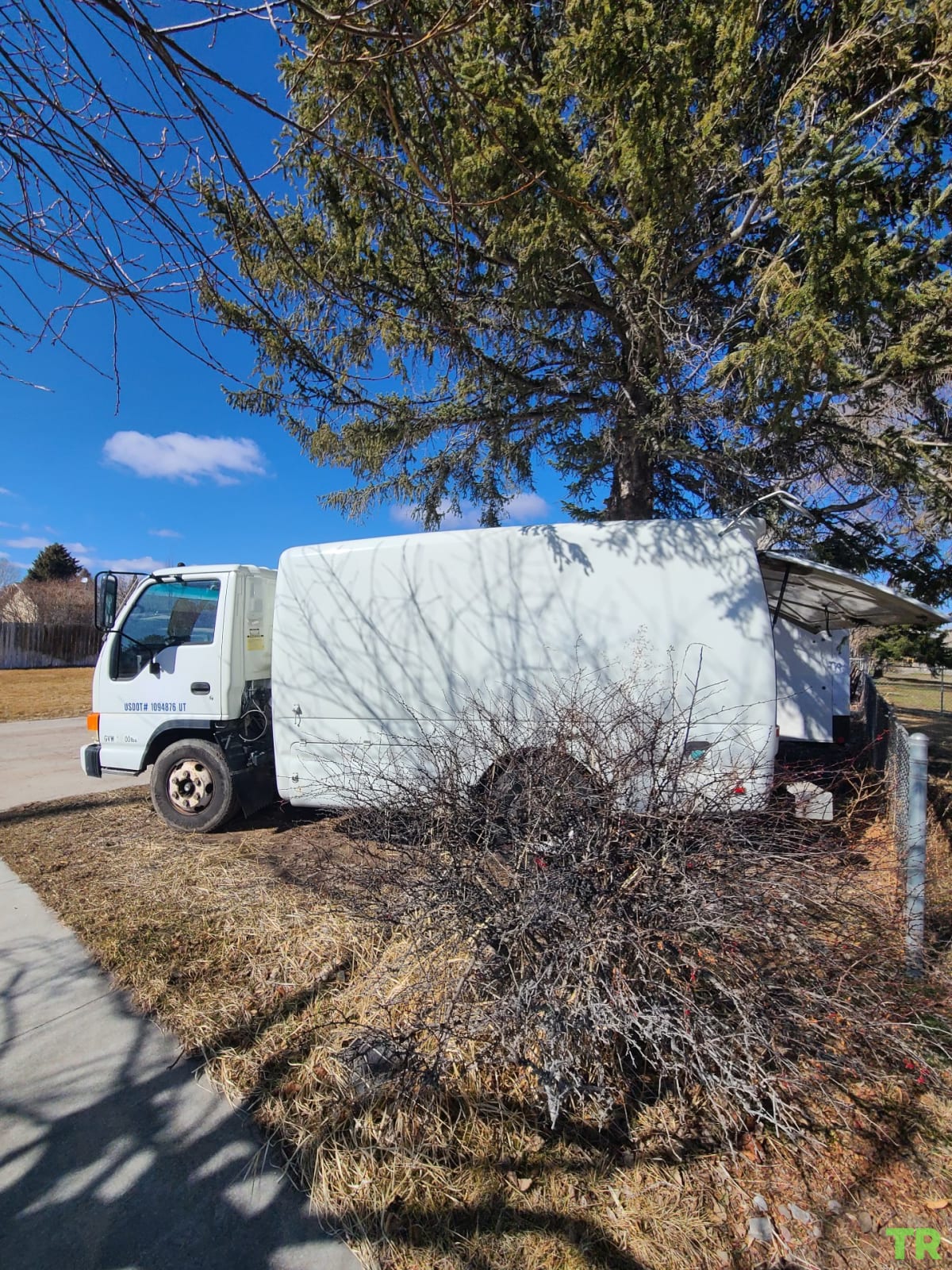 Used 2003 Isuzu NPR