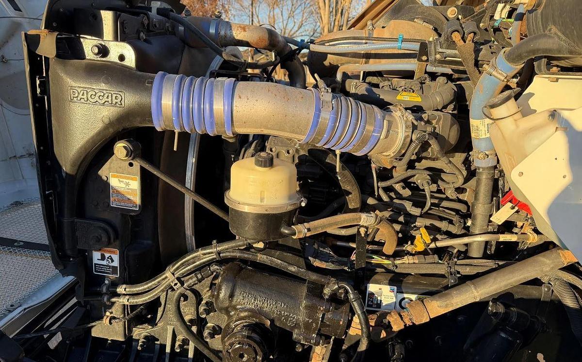 Used 2020 Kenworth T370