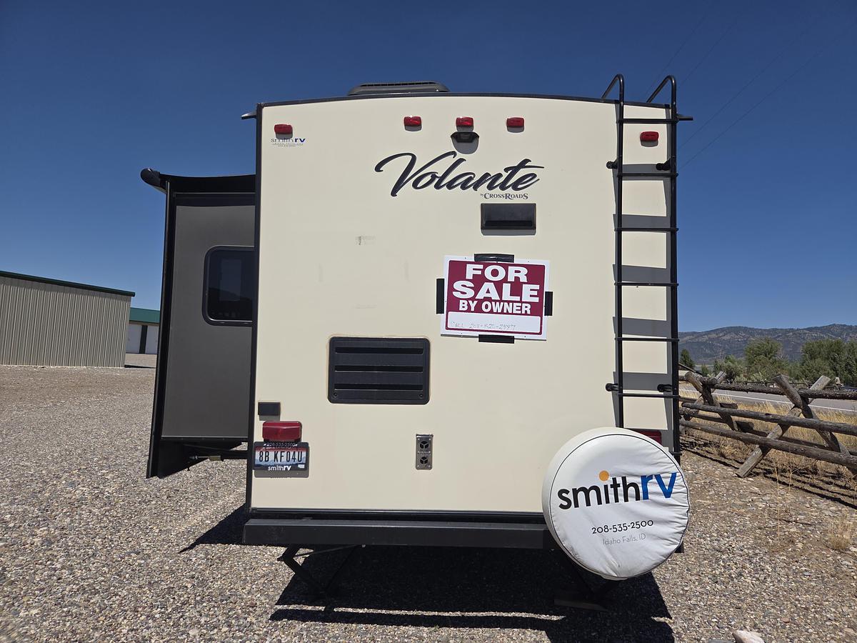 Used 2018 Crosswinds Volante VL30EK Travel Trailer