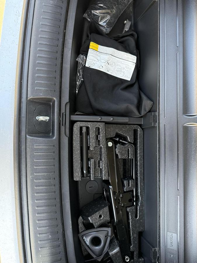 Used 2019 Kia Sorento LX 2WD