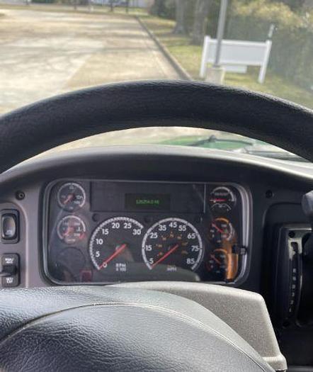 Used 2019 Freightliner BUSINESS CLASS M2 106