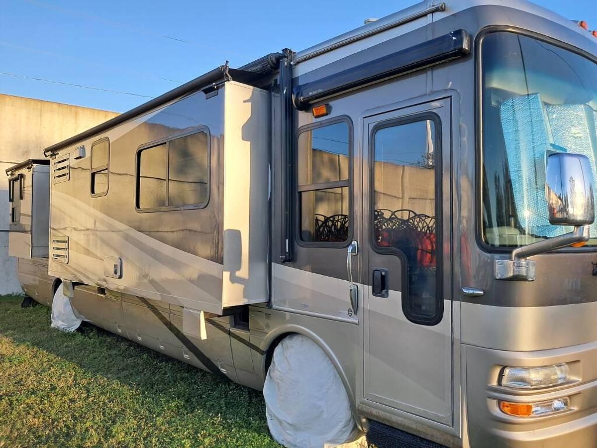Used 2007 National TROPICAL 391LX Class A Motorhome