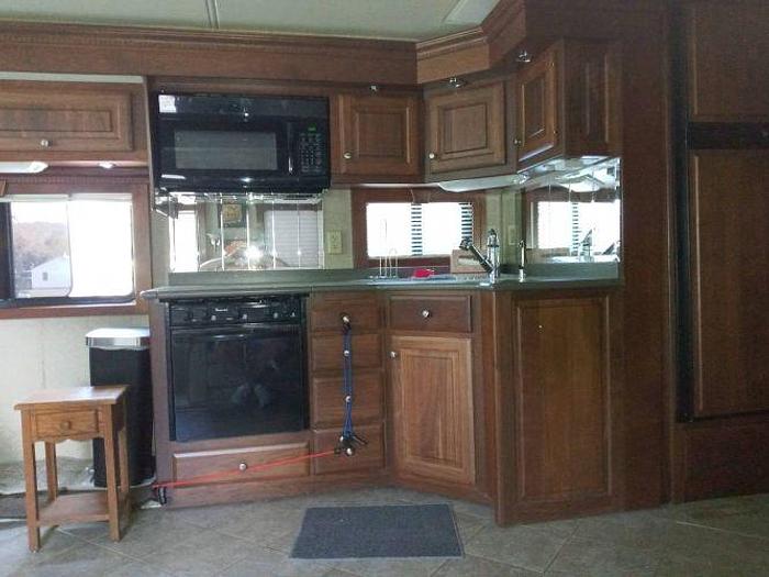 Used 2003 Travel Supreme 40ft RV