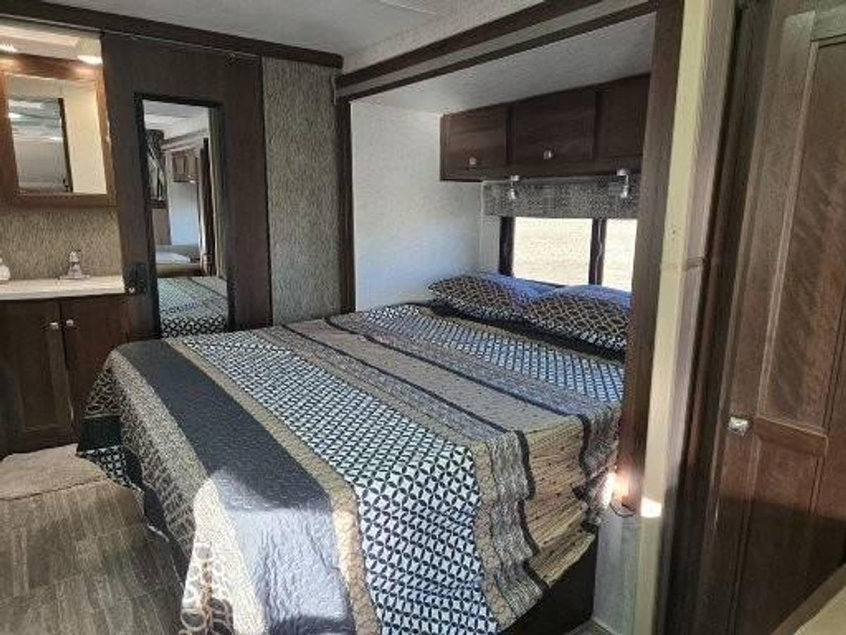 Used 2018 Forest River Sunseeker 2420MS Class C Motorhome