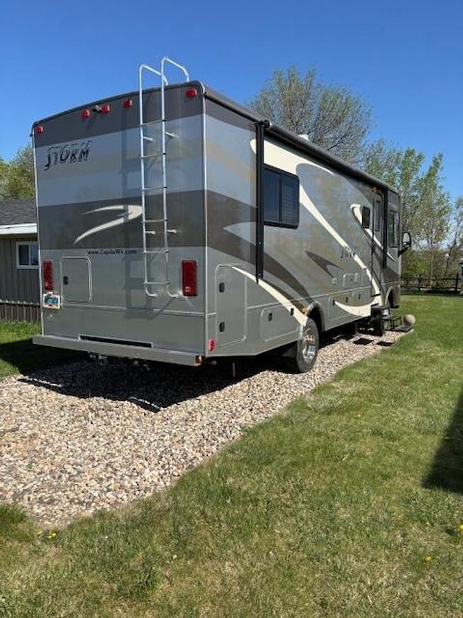 Used 2015 Fleetwood Storm 28MS