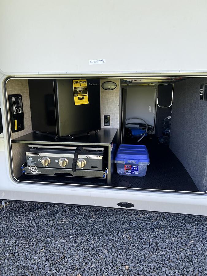 Used 2023 Jayco North Point 390CKDS Fifth Wheel