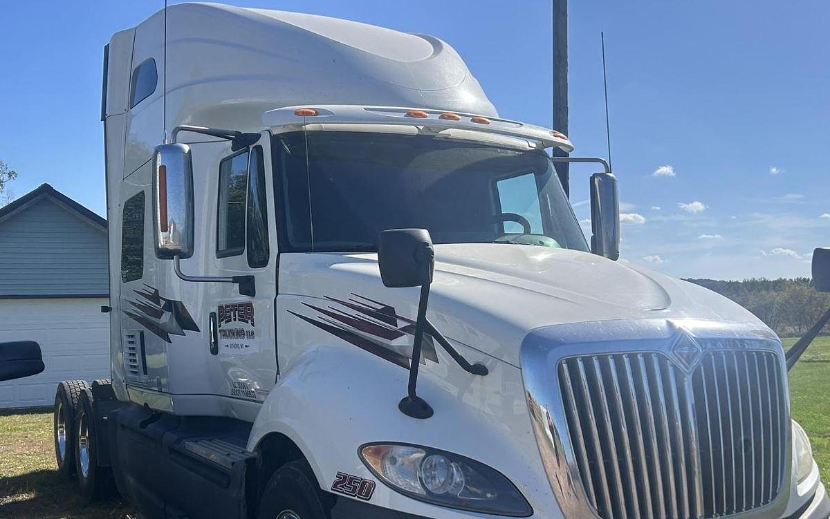 Used 2015 INTERNATIONAL PROSTAR Conventional Sleeper Semi
