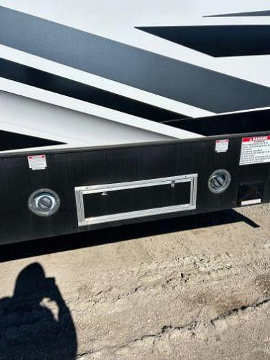 Used 2021 Keystone Raptor 415